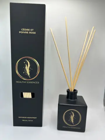 Imagen DIFUSOR AROMATICO CEDRO Y PIMIENTA ROSA 100ML.